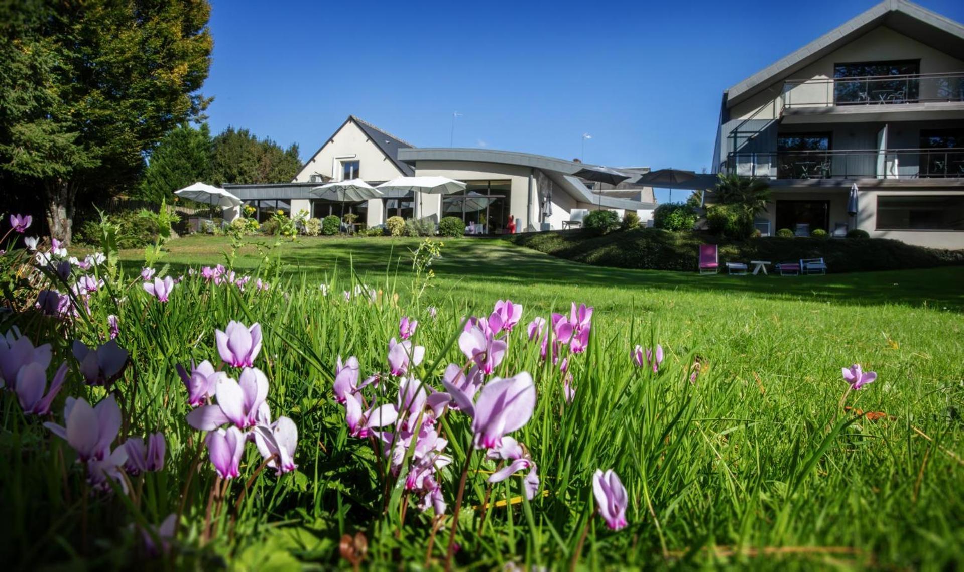 L'Aubinière Hôtel Restaurant&Spa Saint-Ouen-les-Vignes Exterior foto